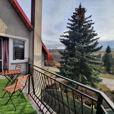 Lucyna Babinska Δωμάτια σε οικογενειακή κατοικία *